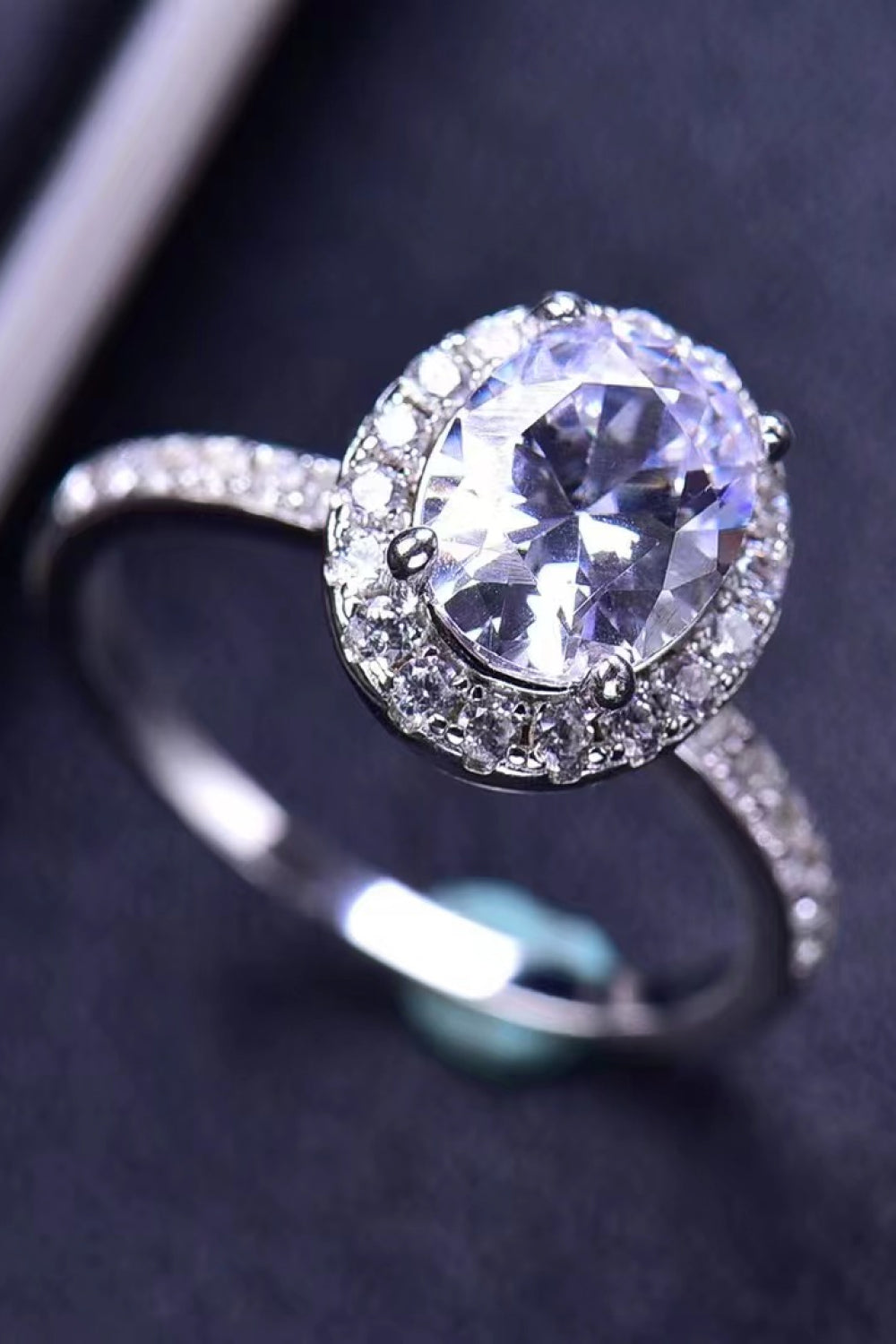 2 Carat Moissanite 18k Platinum-Plated Ring